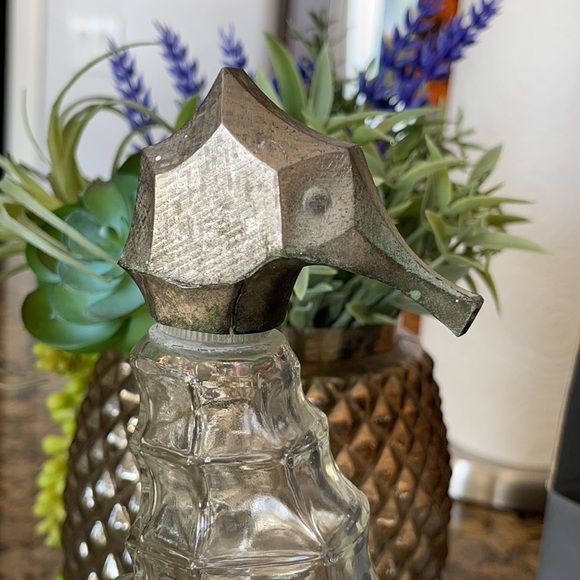 Avon Glass Seahorse vintage perfume bottle - Picture 9 of 9